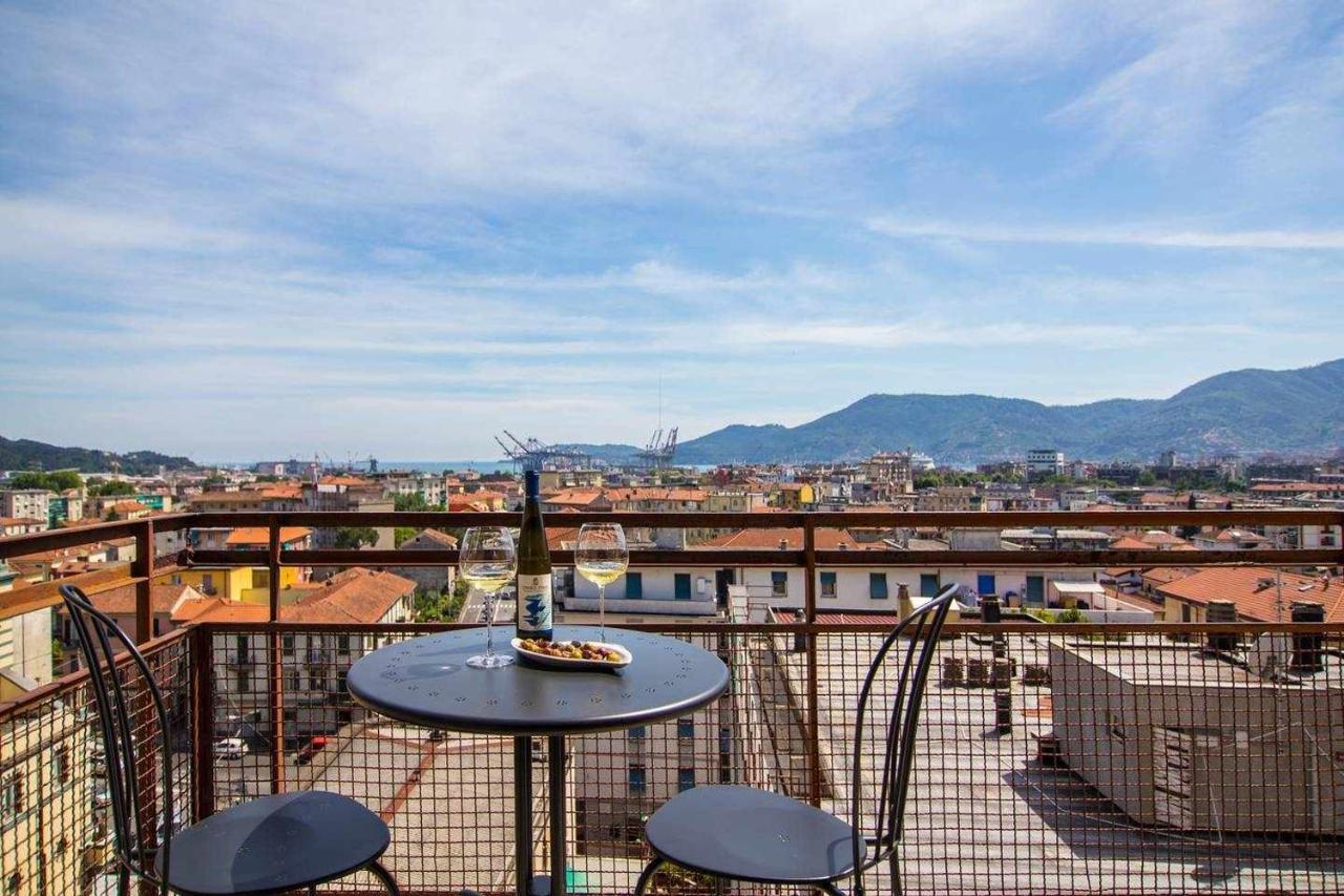 Apartament Residenza Franca Vista Panoramica La Spezia Zewnętrze zdjęcie